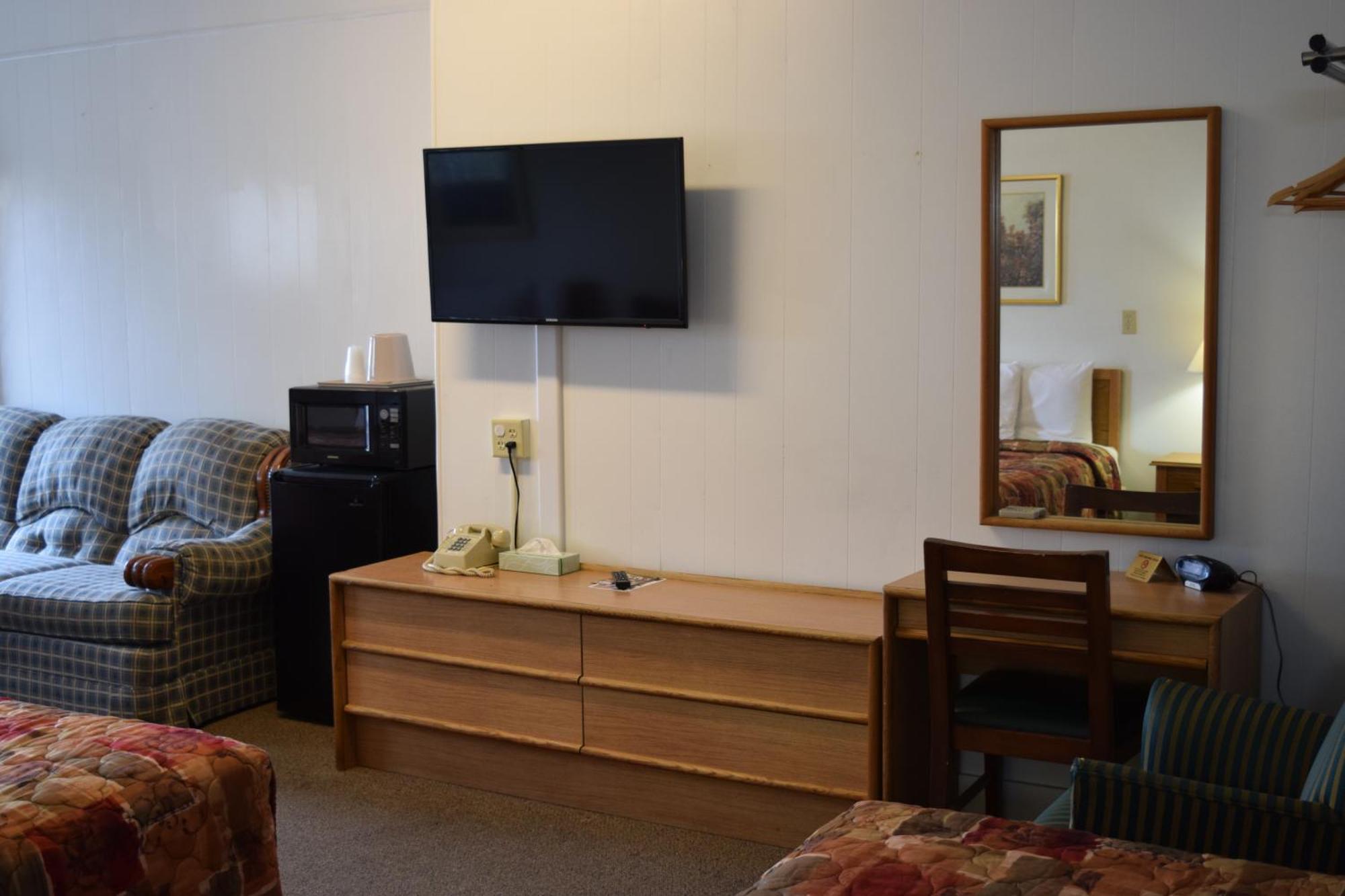 Economy Inn Taylorville Exteriör bild